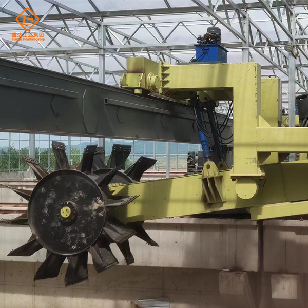 輪盤(pán)翻堆機(jī)1.jpg